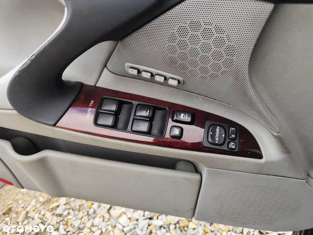 Lexus IS 220d Executive Line - 9
