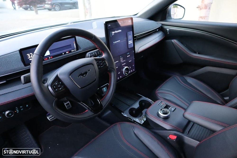 Ford Mustang Mach-E 75.7 kWh Premium AWD - 21