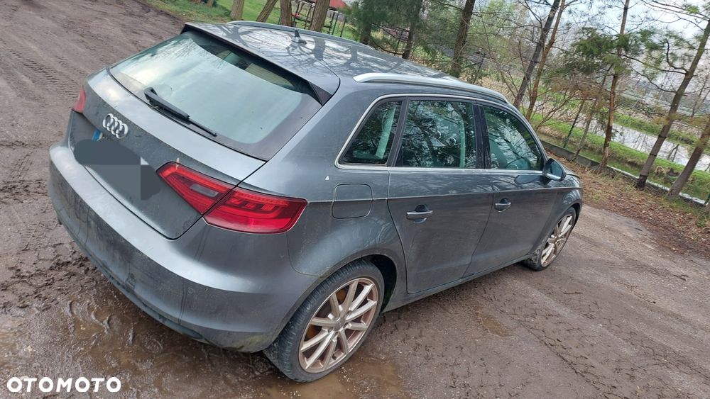 Audi A3 Sportback 2.0 TDI (clean diesel) quattro Ambition - 2