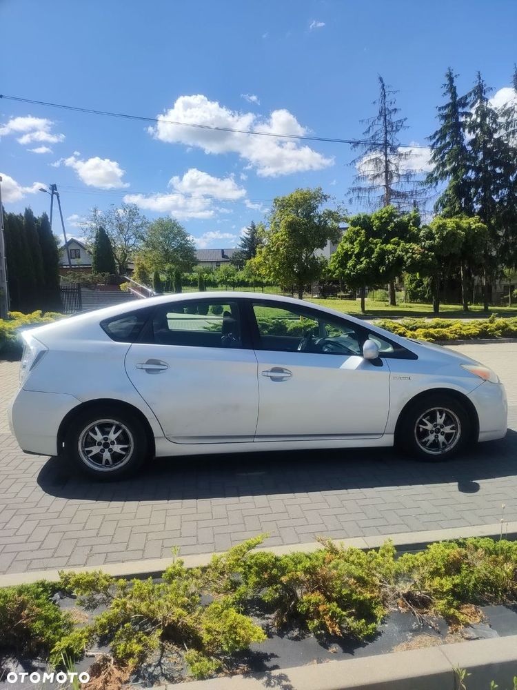 Toyota Prius - 6