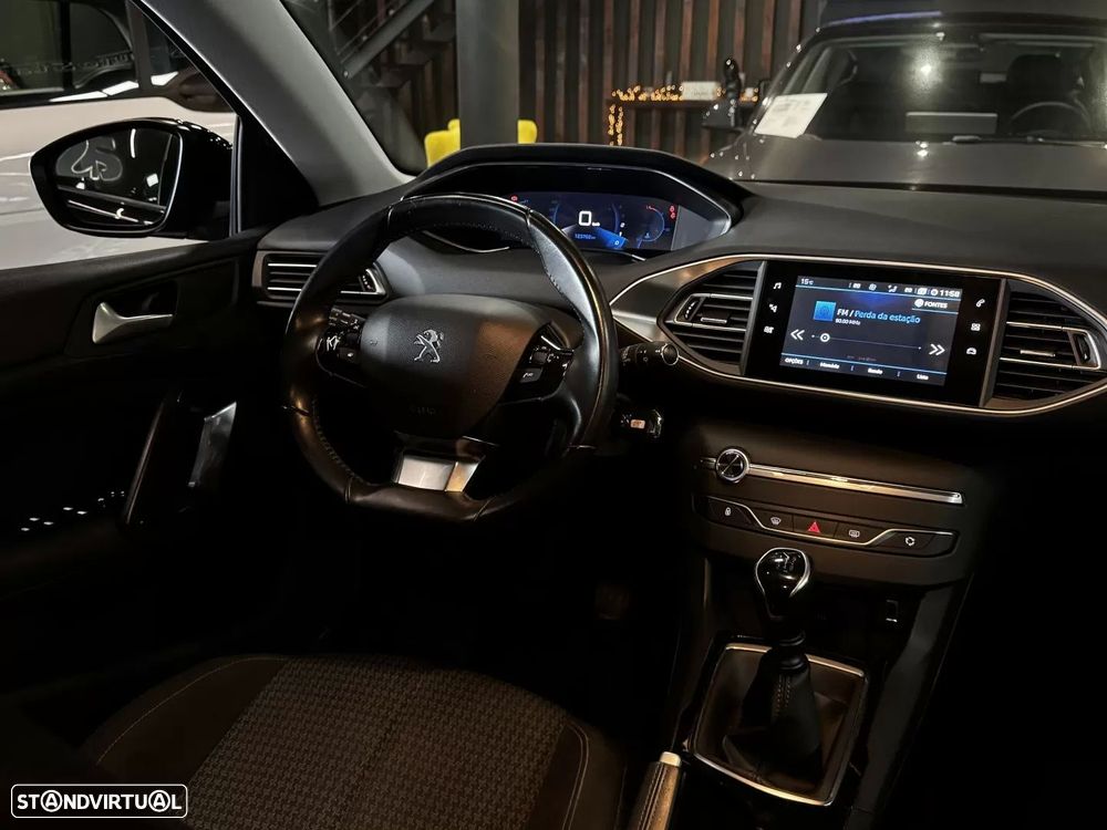 Peugeot 308 SW 1.5 BlueHDi Style - 19