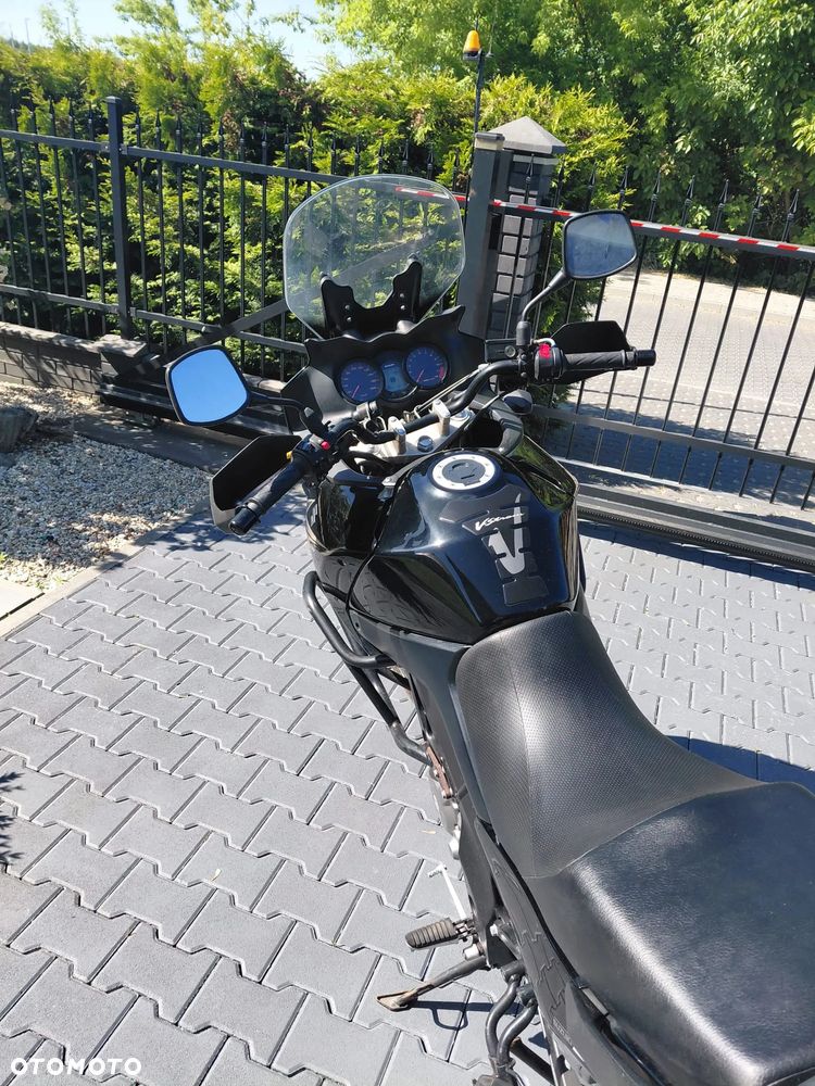 Suzuki V-STROM - 2