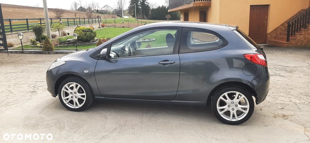 Mazda 2 - 13