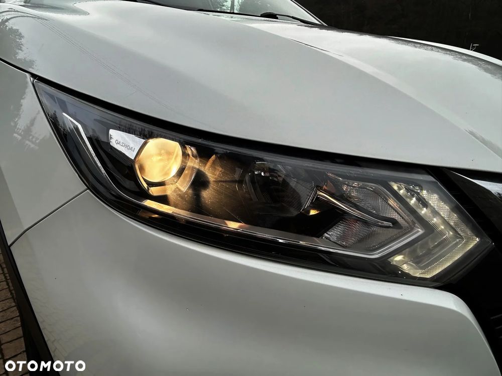 Nissan Qashqai 1.6 DIG-T TEKNA+ - 36