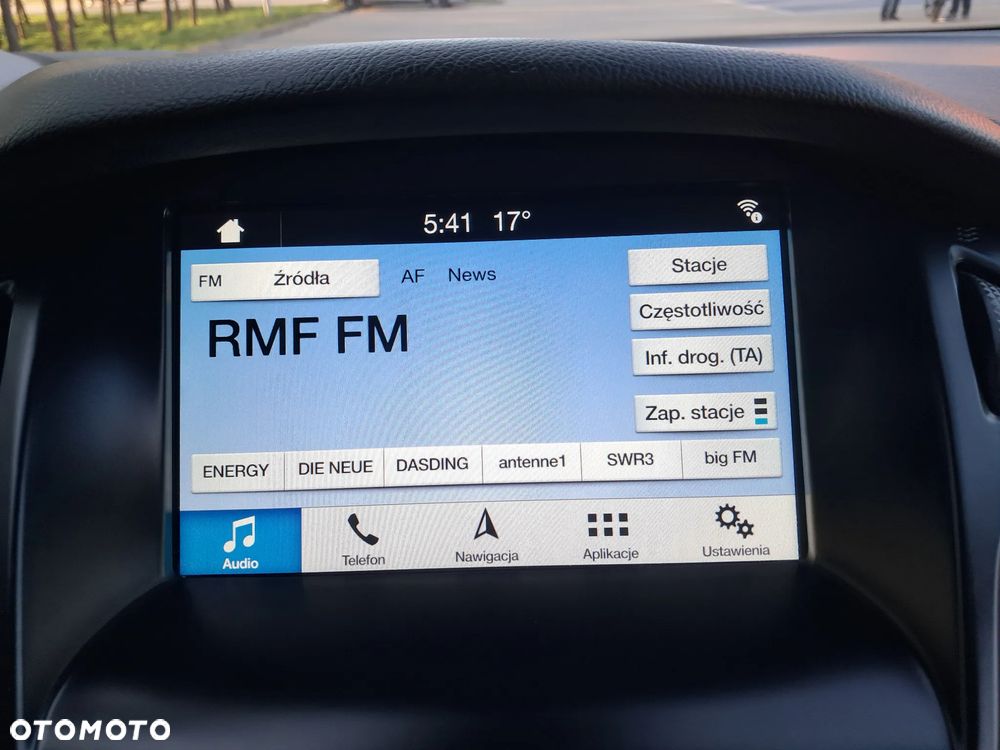 Ford Focus ver-1-5-ecoboost-start--stopp--system-business-edition - 15