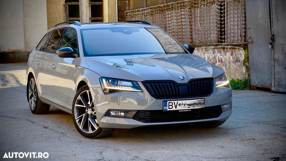 Skoda Superb 2.0 TDI DSG Sportline - 1