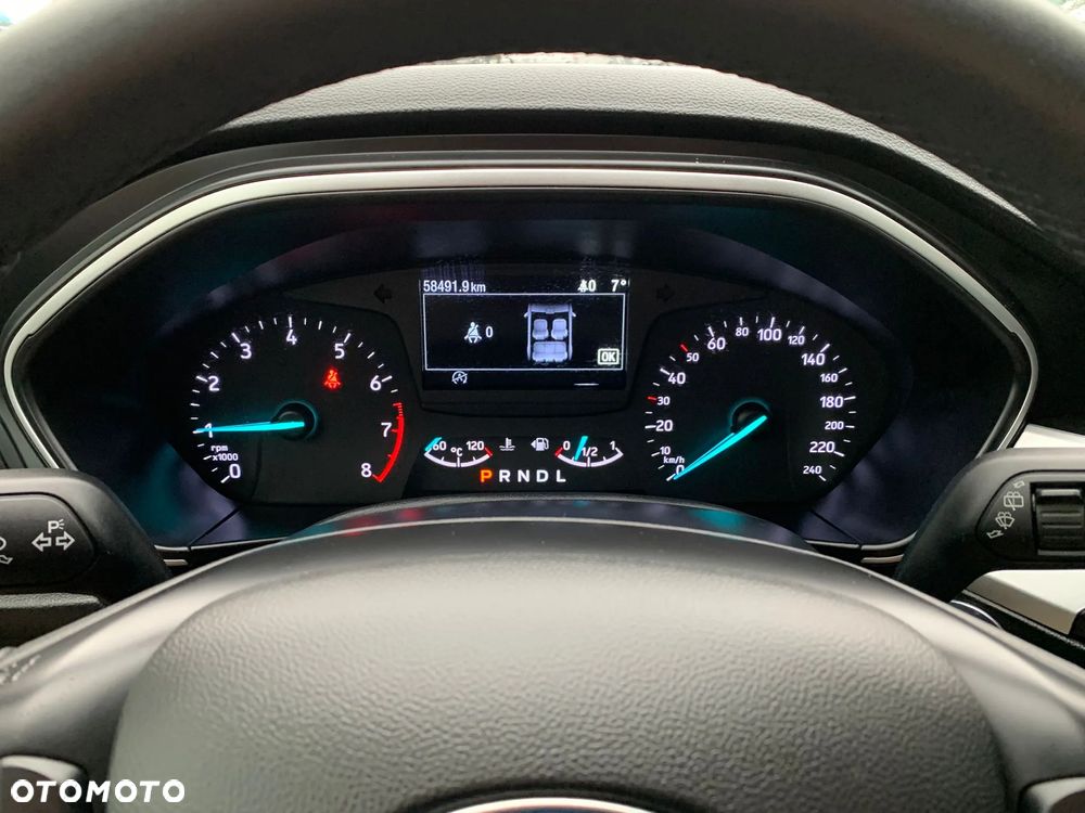 Ford Focus 1.0 EcoBoost Titanium Business - 8