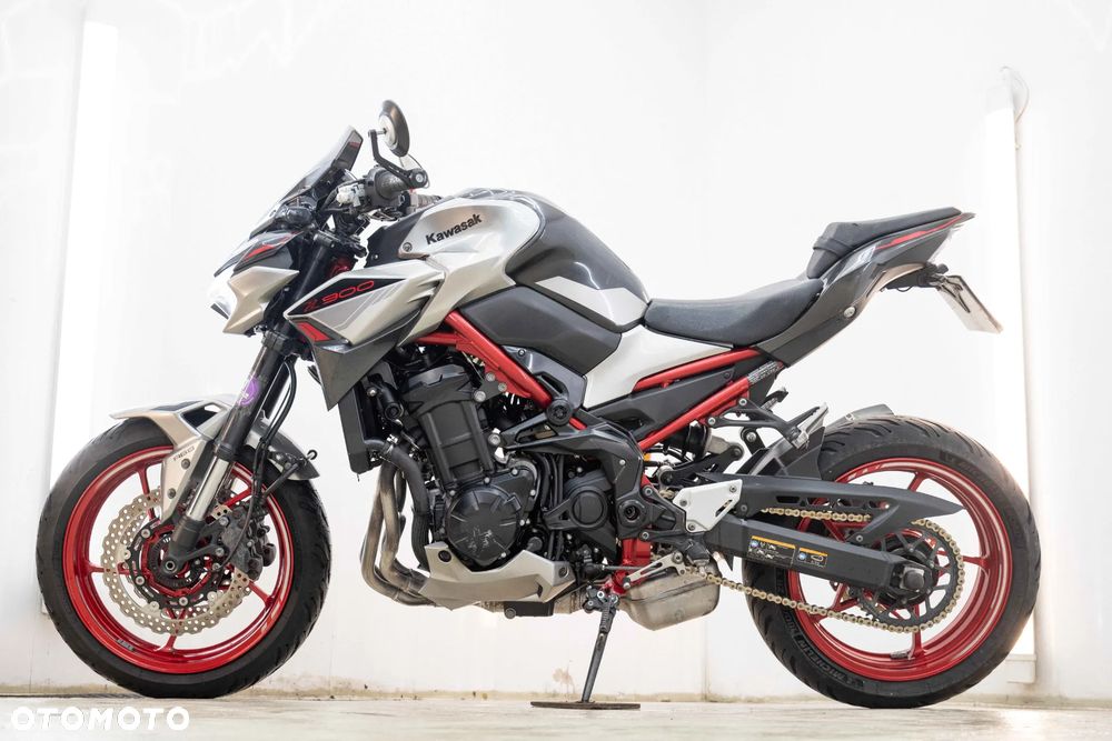 Kawasaki Z 900 - 9
