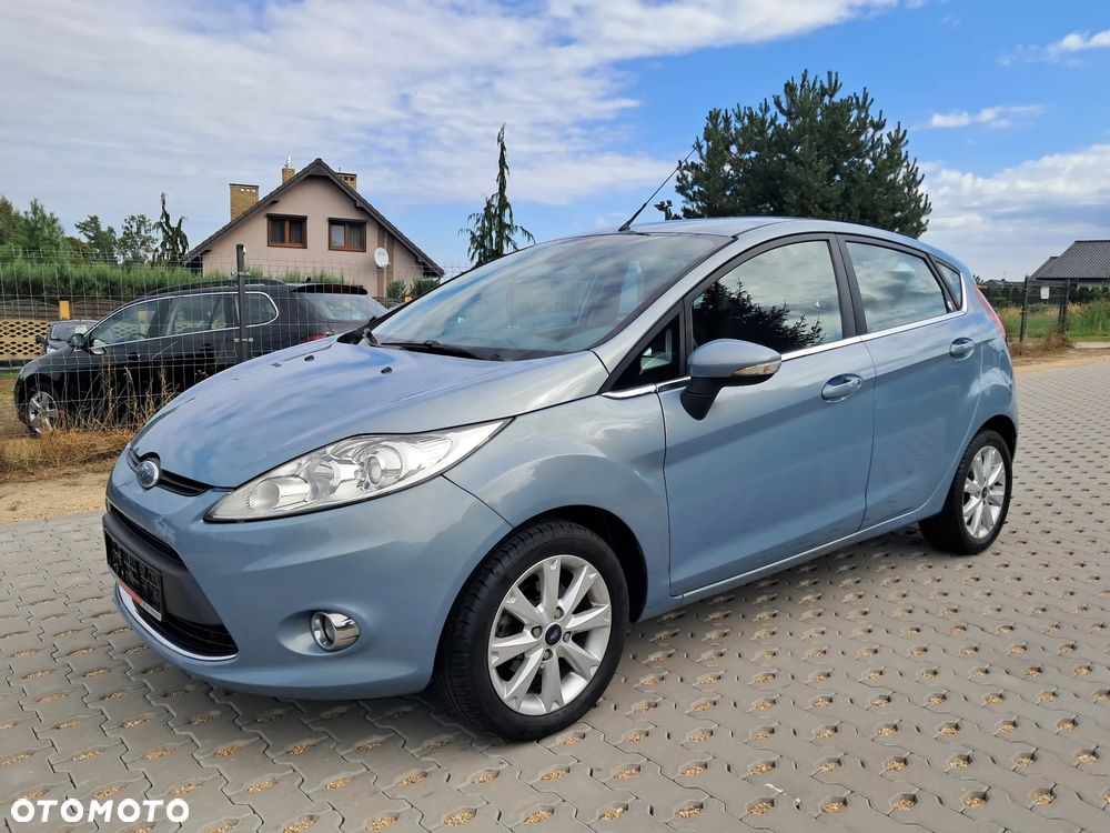 Ford Fiesta 1.4 Champions Edition - 3