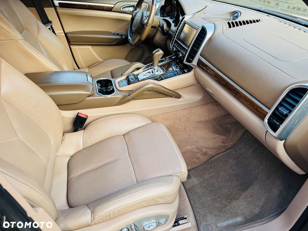 Porsche Cayenne Diesel - 14