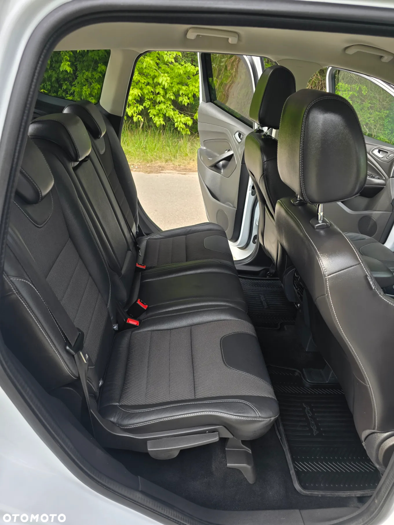 Ford Kuga 2.0 TDCi 4WD Titanium - 22