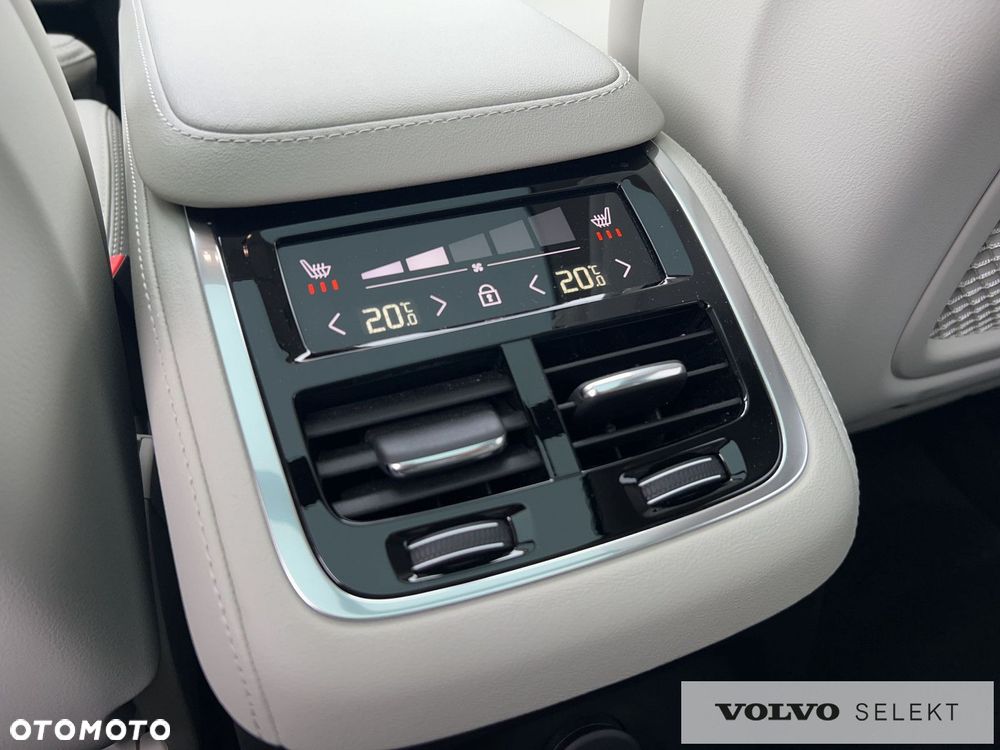 Volvo XC 90 - 20