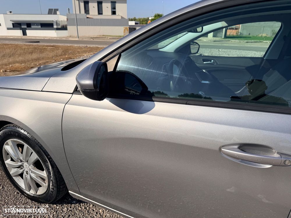 Peugeot 308 SW BlueHDi 120 Stop & Start Active - 26