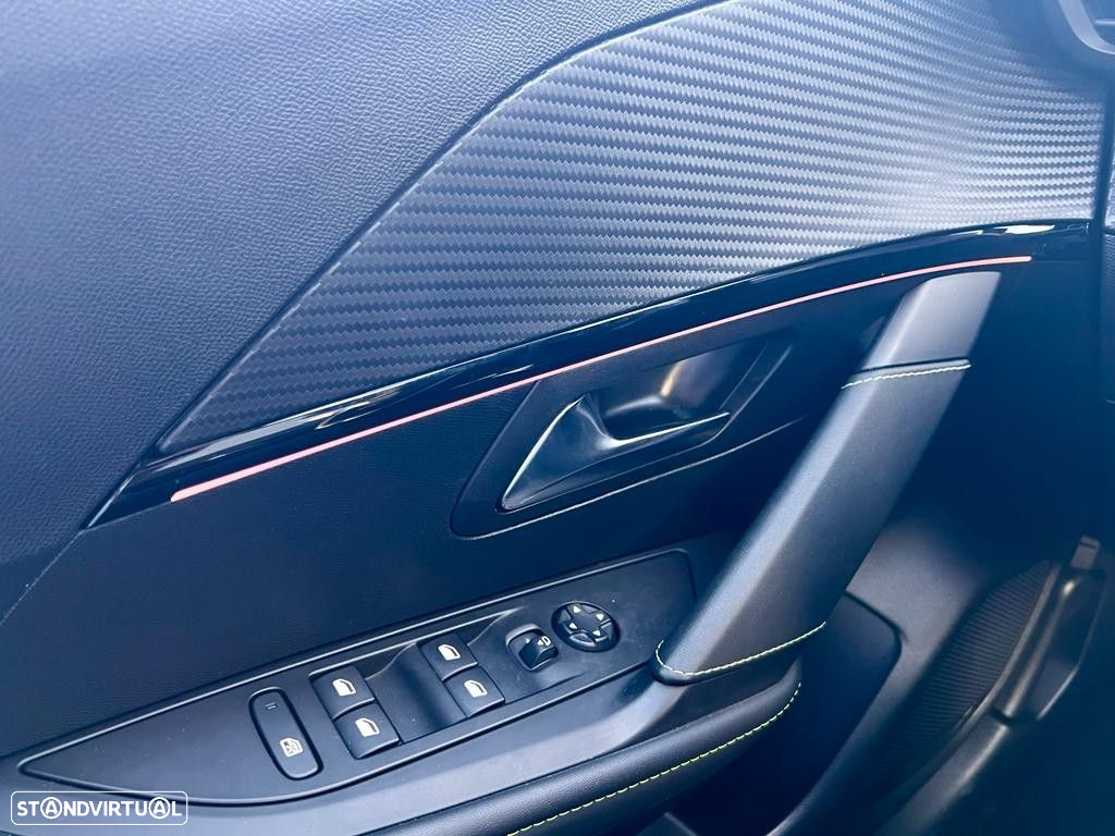 Peugeot e-208 50 kWh GT Pack - 16