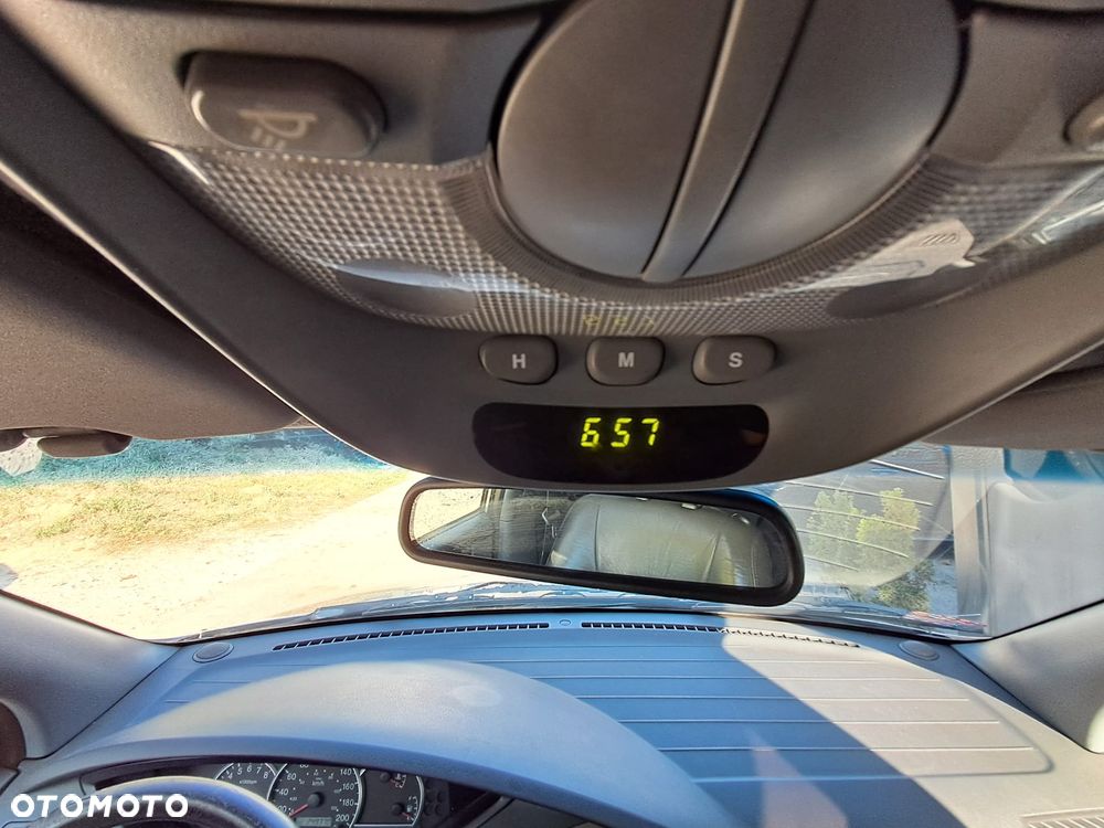 Kia Carens 1.8 EX - 4