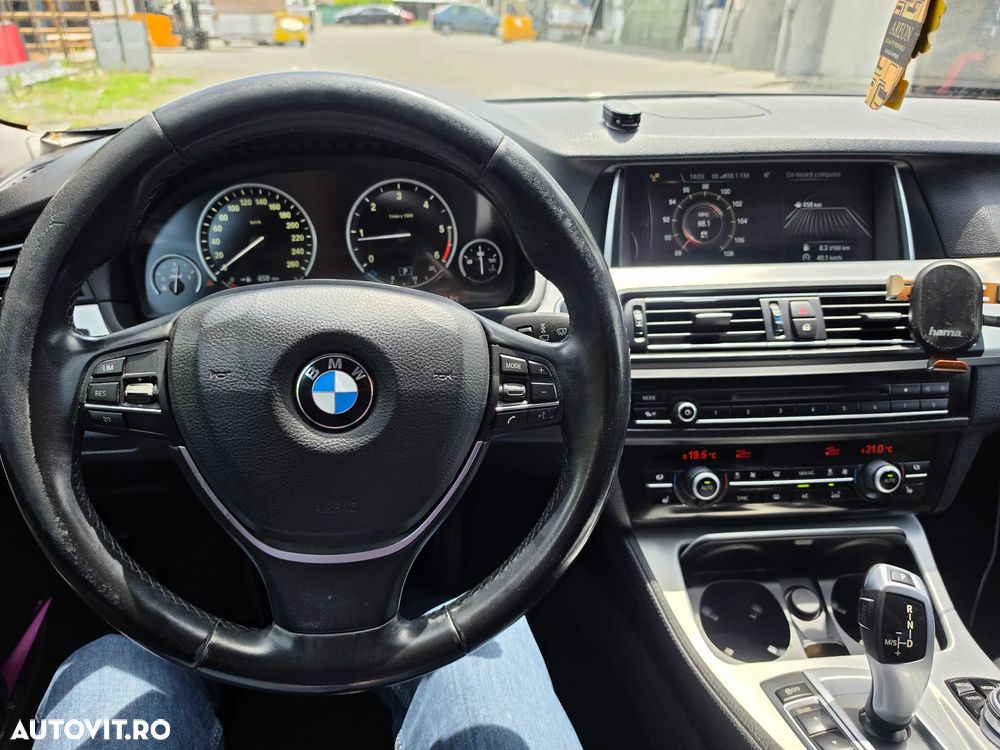 BMW Seria 5 520d xDrive AT - 3