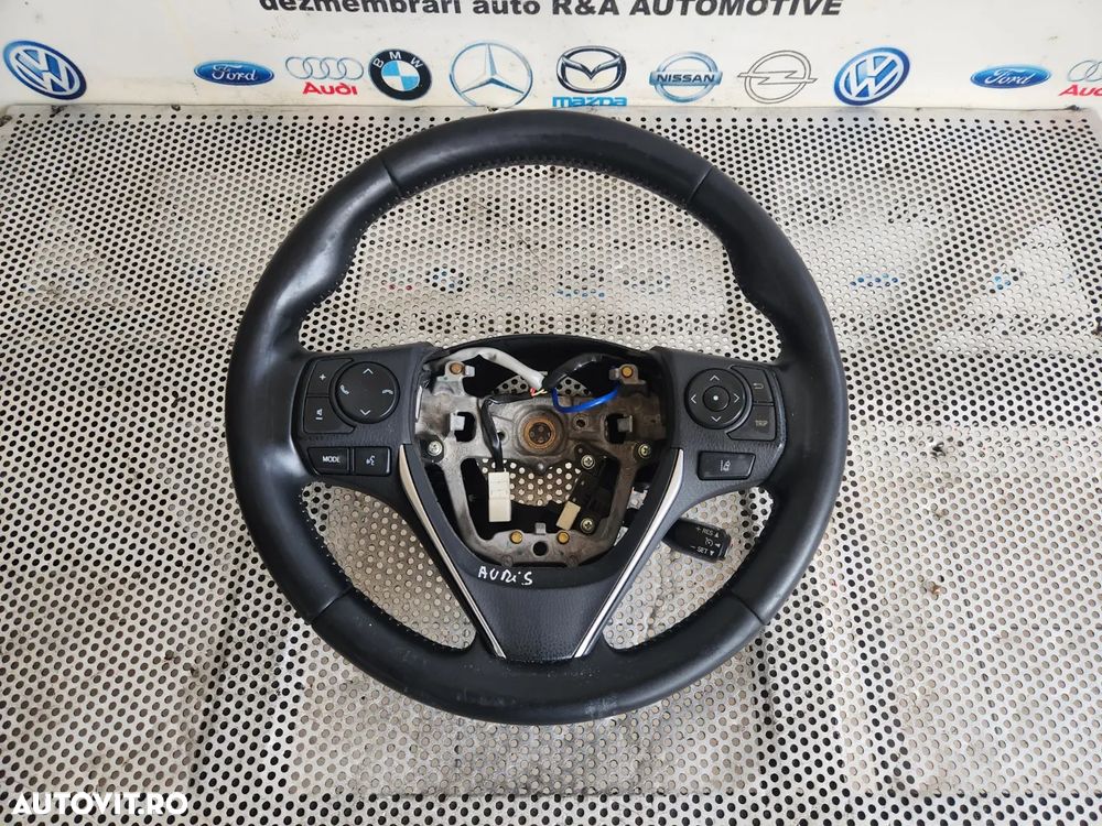 Volan Din Piele Cu Comenzi Toyota Auris An 2013-2014-2015-2016-2017-2018 Dezmembrez Toyota Auris An - 5
