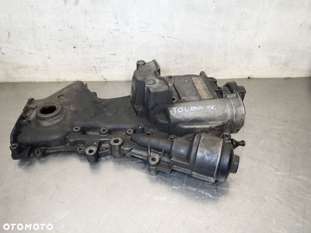 OBUDOWA ROZRZĄDU VOLKSWAGEN TOURAN 1.6FSI - 1