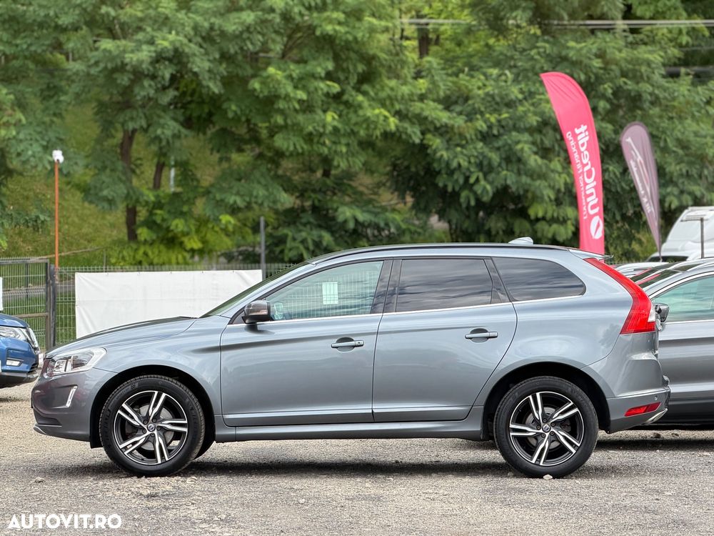 Volvo XC 60 D4 Geartronic Summum - 16
