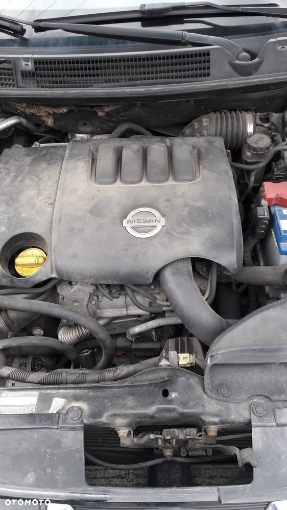 Nissan Qashqai 2.0 dCi 4x4 360 EU5 - 5