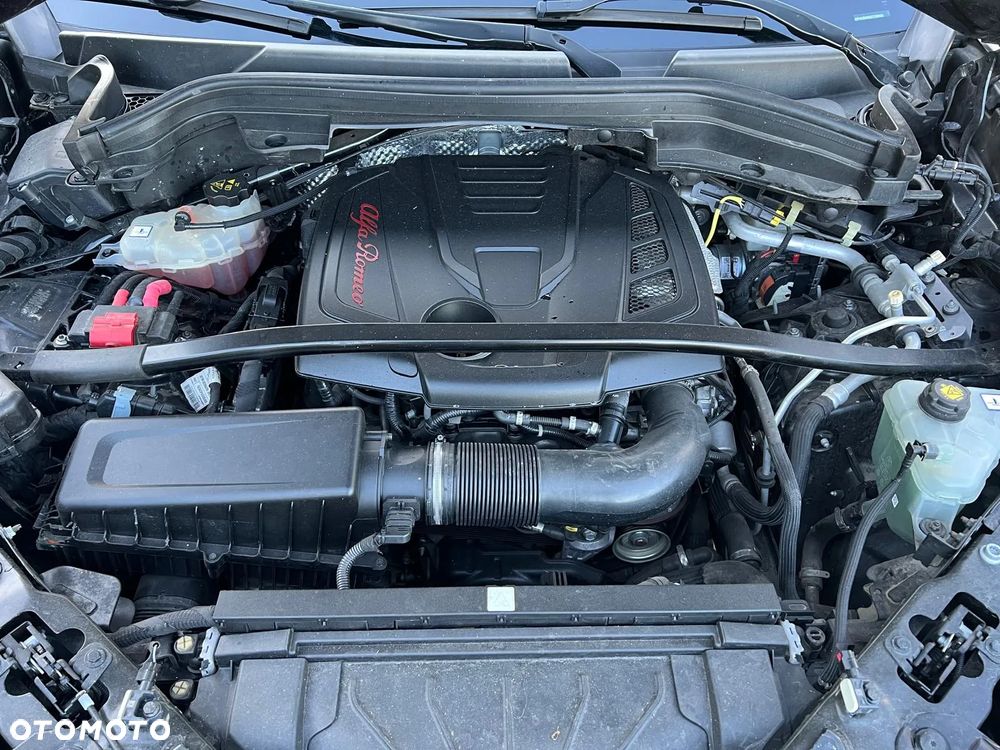 Alfa Romeo Stelvio 2.0 Turbo Veloce Q4 - 33