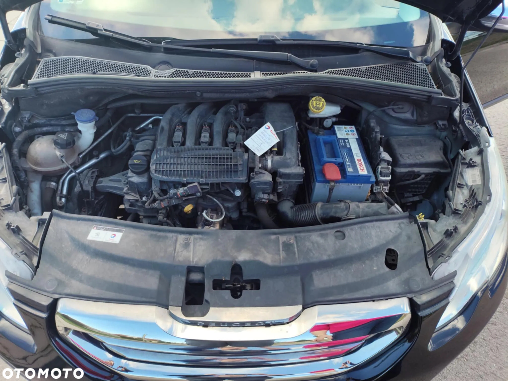 Peugeot 2008 1.2 Pure Tech Style - 8