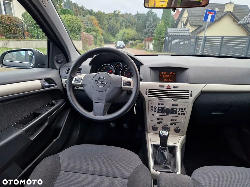 Opel Astra 1.6 Caravan Cosmo - 5
