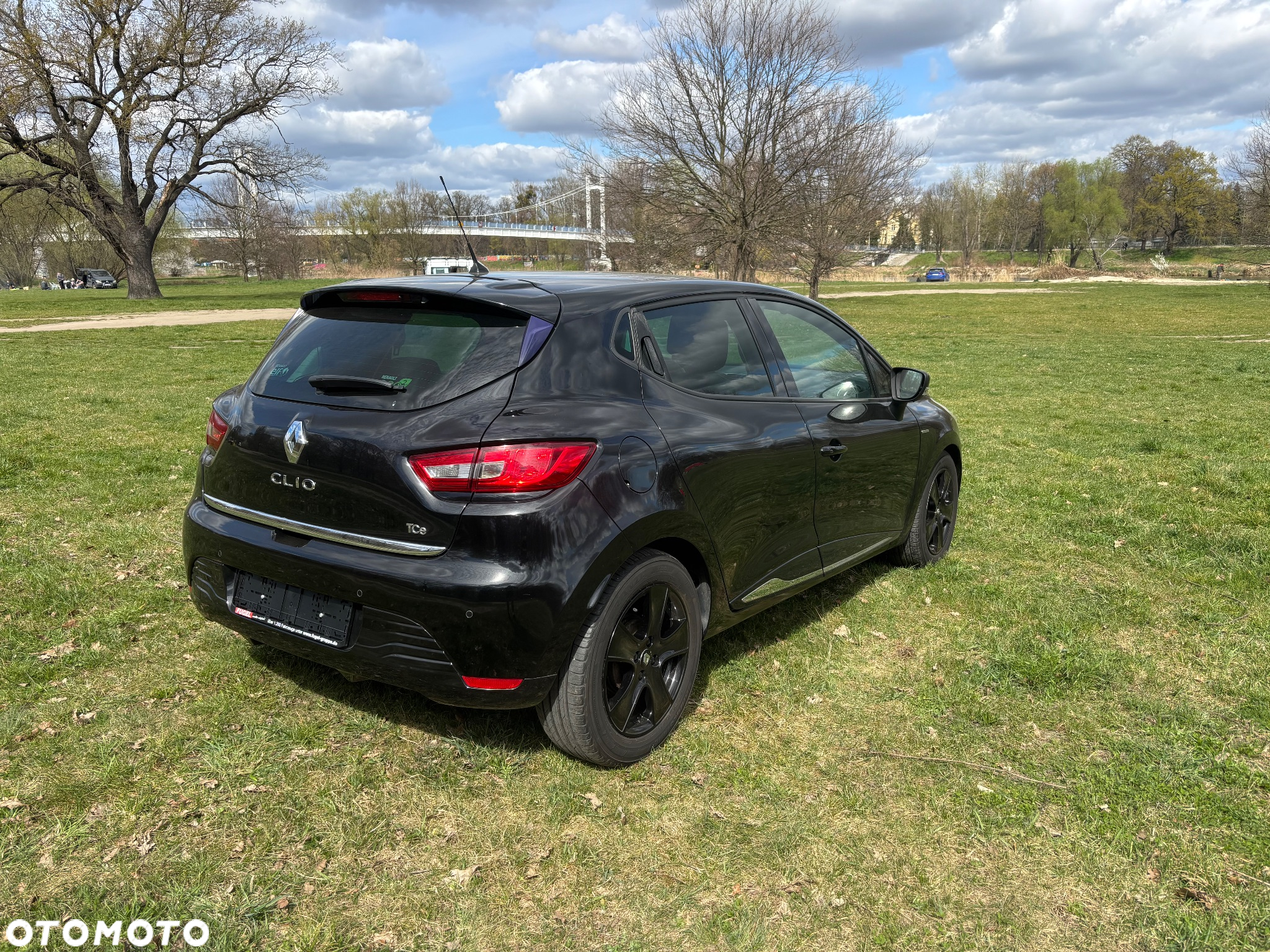 Renault Clio TCe 90 Limited - 17