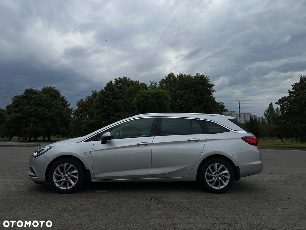 Opel Astra 1.6 CDTI Elite - 4