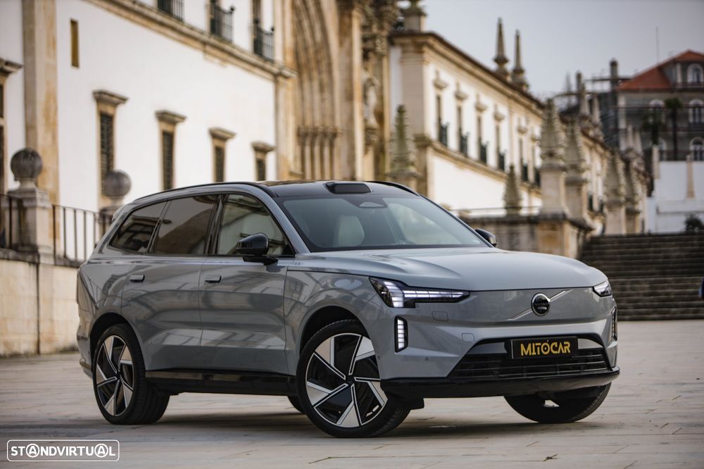 Volvo EX90 Twin Performance AWD Plus (7L) - 22