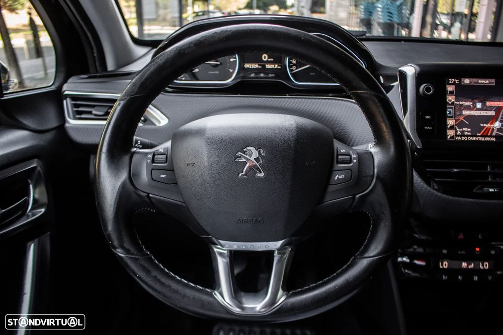 Peugeot 2008 1.2 PureTech Allure - 10