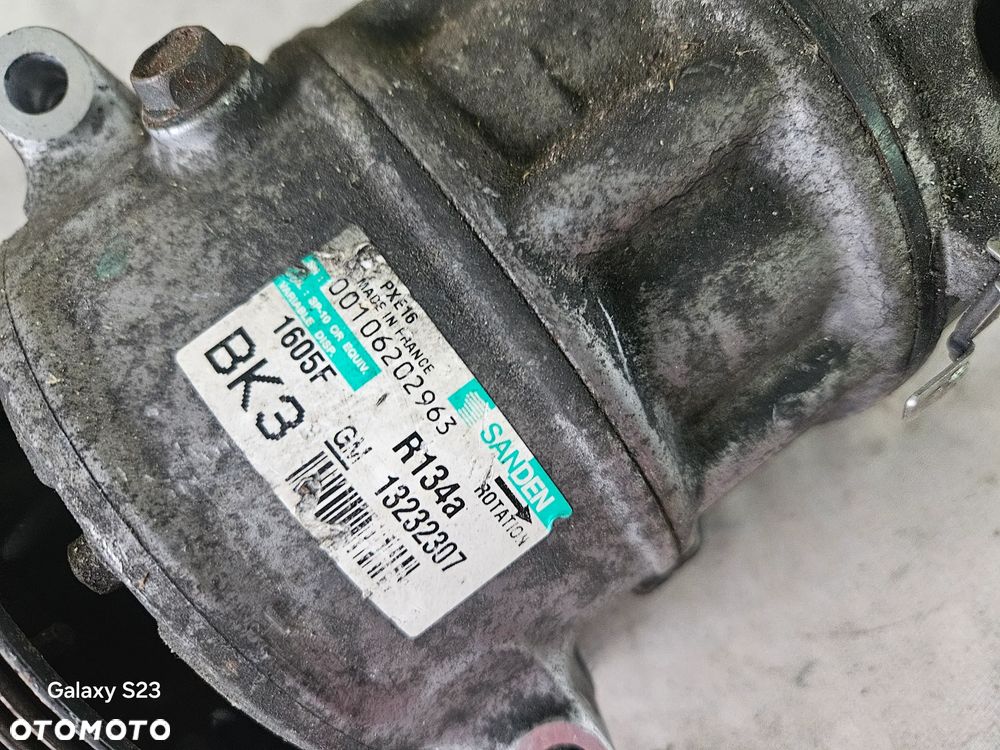 Sprężarka pompa klimatyzacji Opel Insignia A 2,0 CDTI 13232307 BK3 - 2