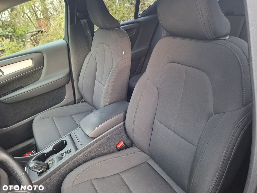 Volvo XC 40 T3 Geartronic Momentum Core - 15