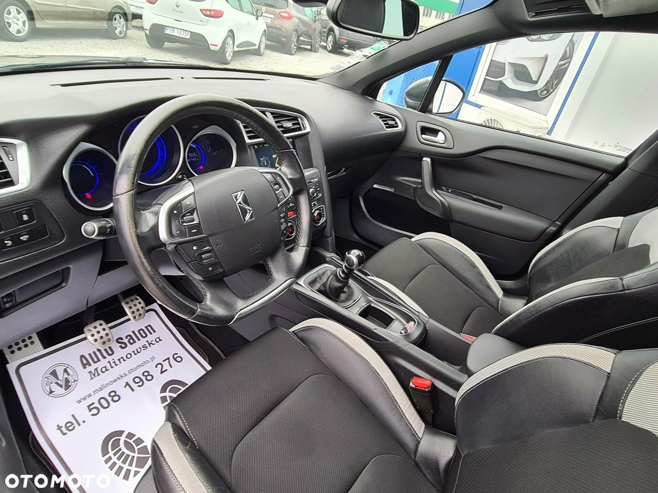Citroën DS4 e-HDi 115 SoChic - 21