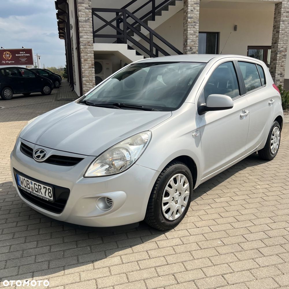 Hyundai i20 1.2 UEFA EURO 2012 Edition - 3