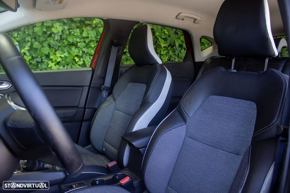Renault Captur 1.0 TCe Exclusive - 13