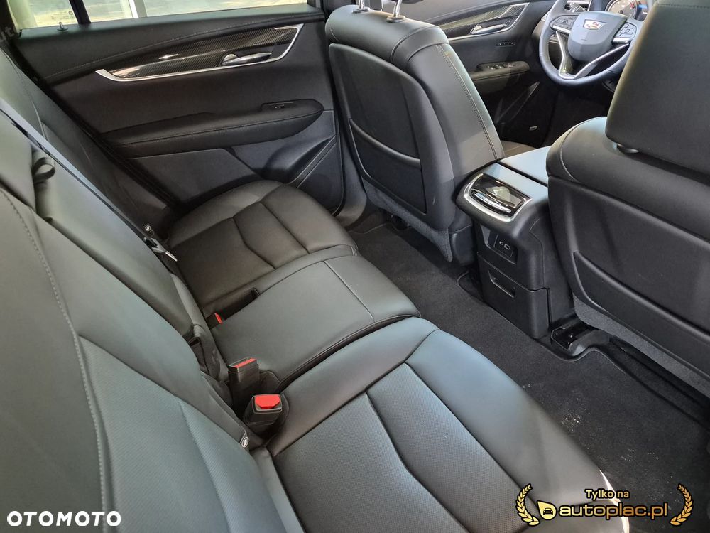 Cadillac XT6 - 7
