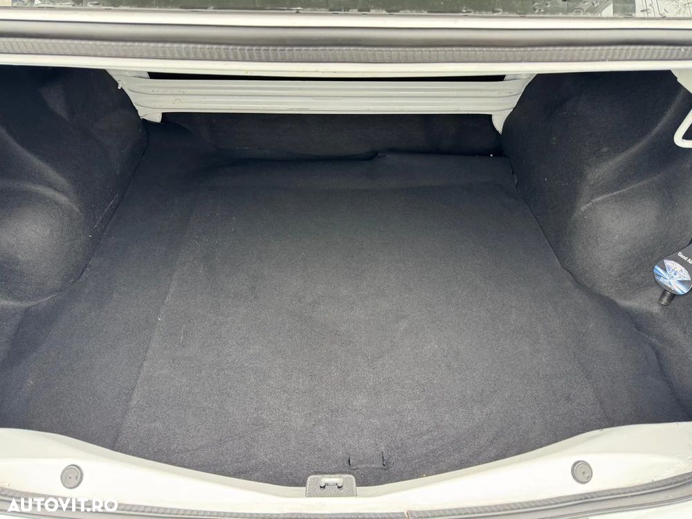 Dacia Logan 0.9 TCe SL PLUS - 10