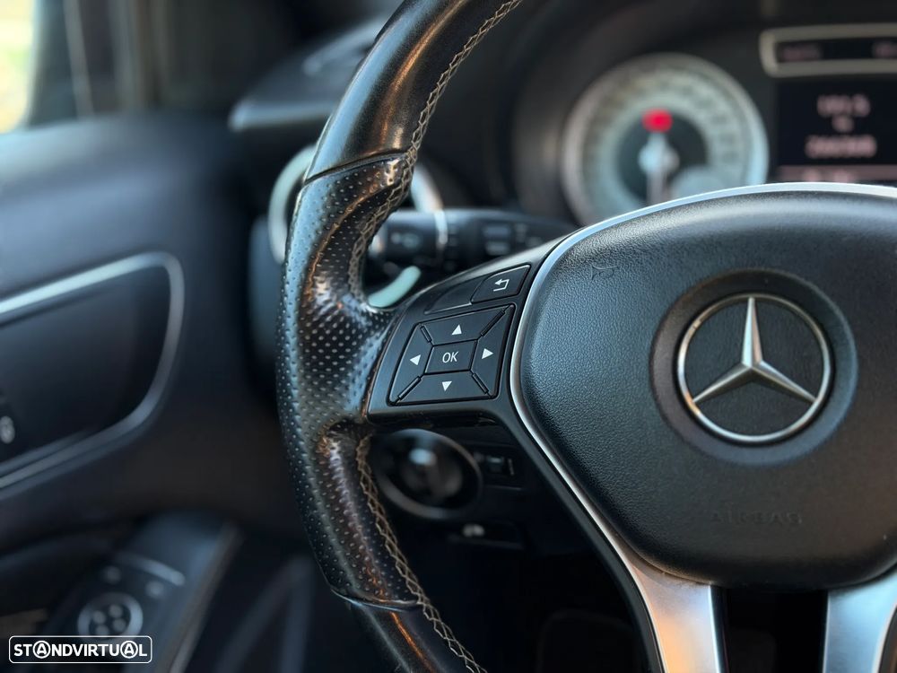 Mercedes-Benz A 180 d BlueEFFICIENCY Edition - 16