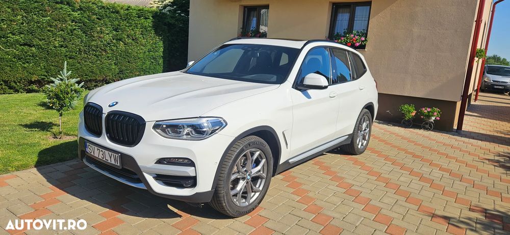 BMW X3 xDrive20d AT Luxury Line - 38