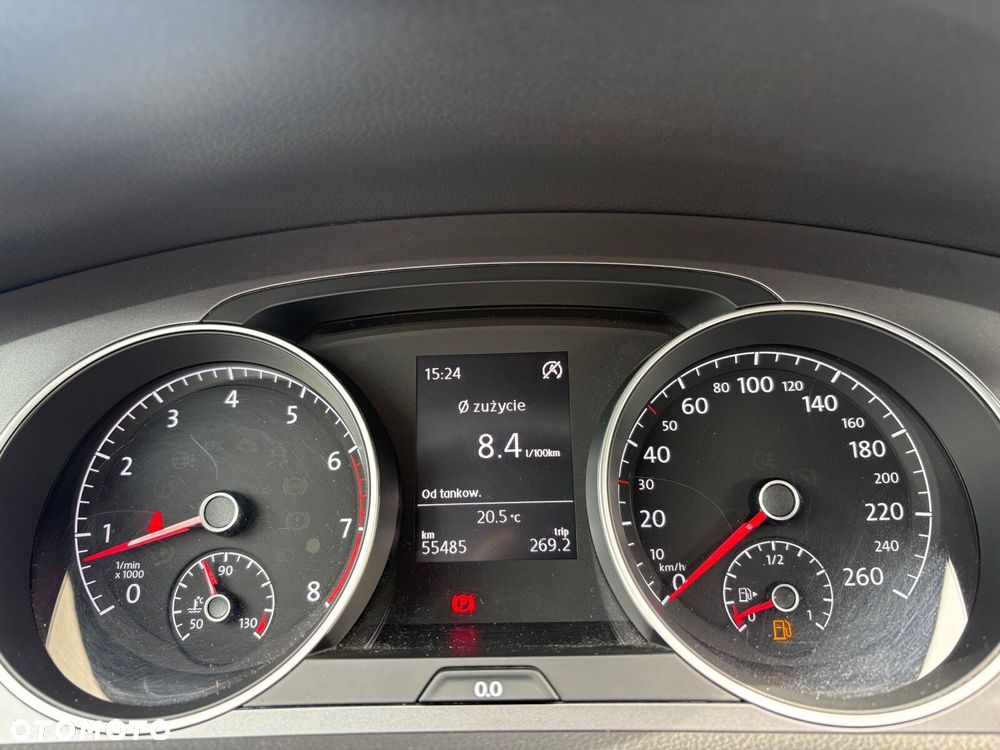 Volkswagen Golf - 20