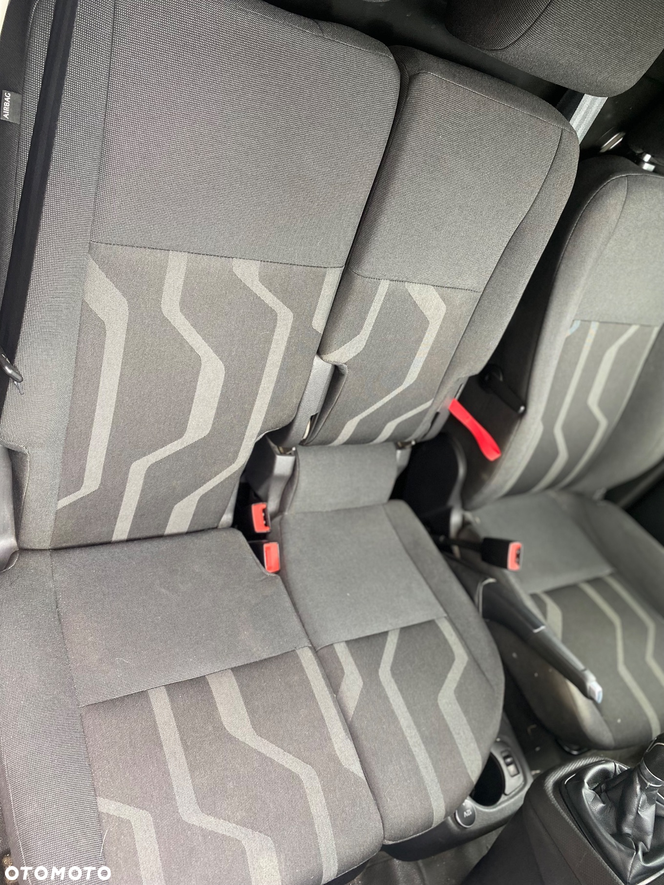 Ford Transit Connect - 13