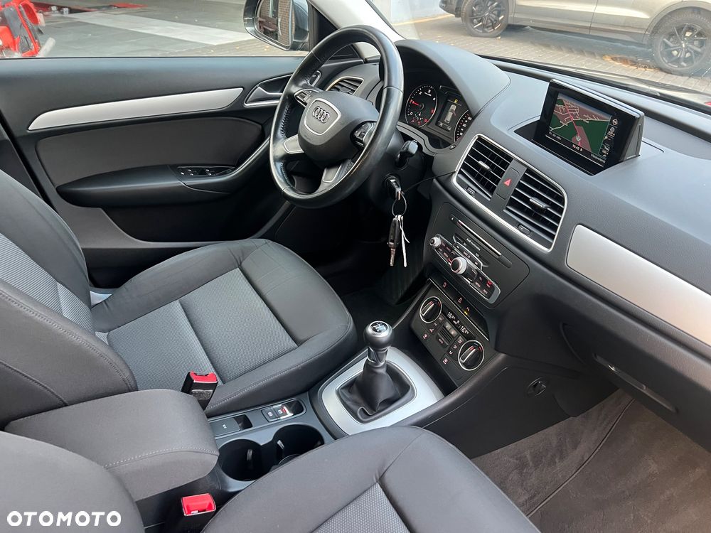 Audi Q3 - 23