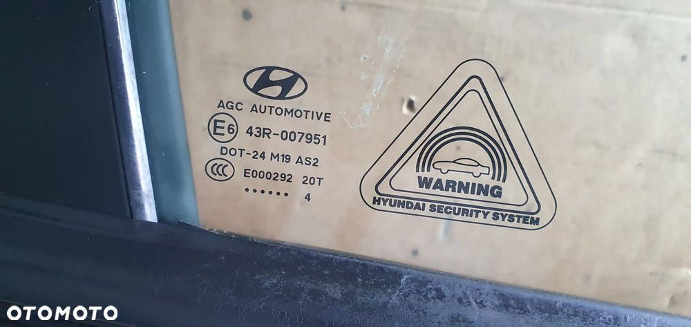 Drzwi prawy przód przednie prawe w kolor Hyundai IX35 9P - 7