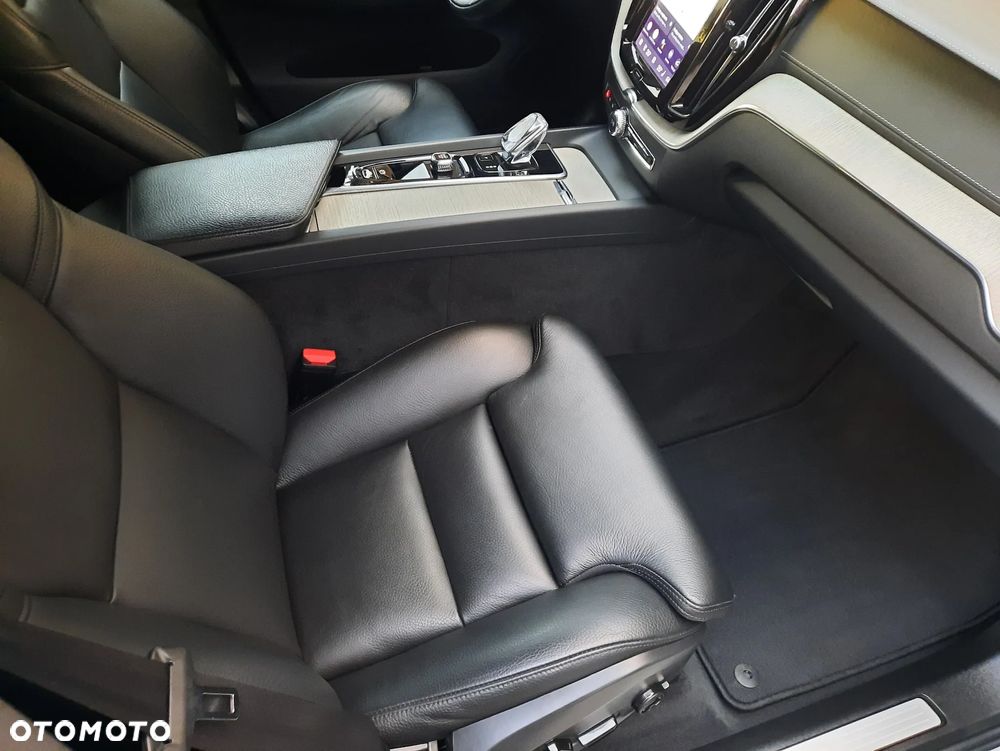 Volvo XC 60 B4 B Inscription - 18