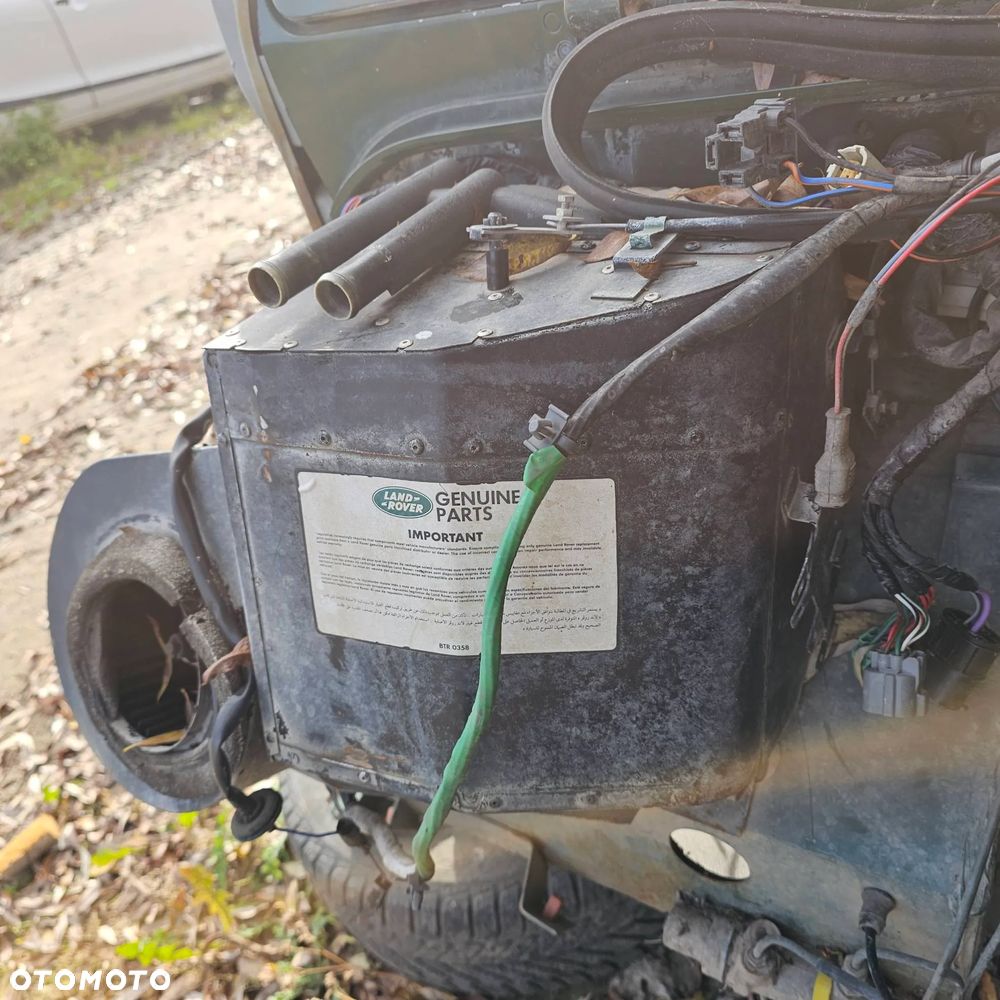 Land Rover Defender 90 SW TD 5 Nagrzewnica / Komplet - 4