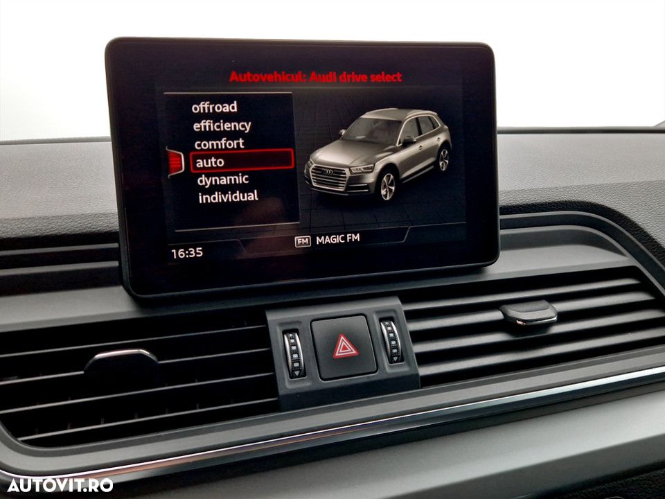 Audi Q5 2.0 TDI S tronic - 22