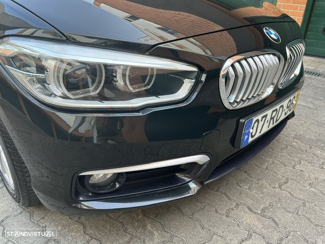 BMW 116 d Line Urban Auto - 32