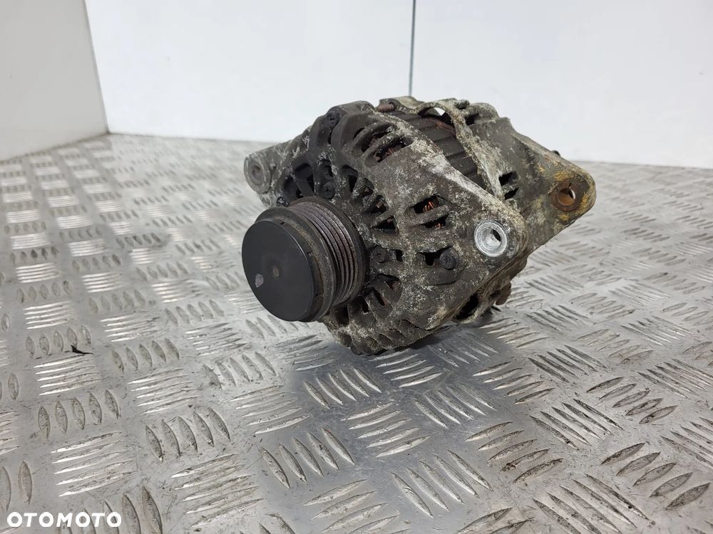 Hyundai Terracan 2.9 Alternator - 3
