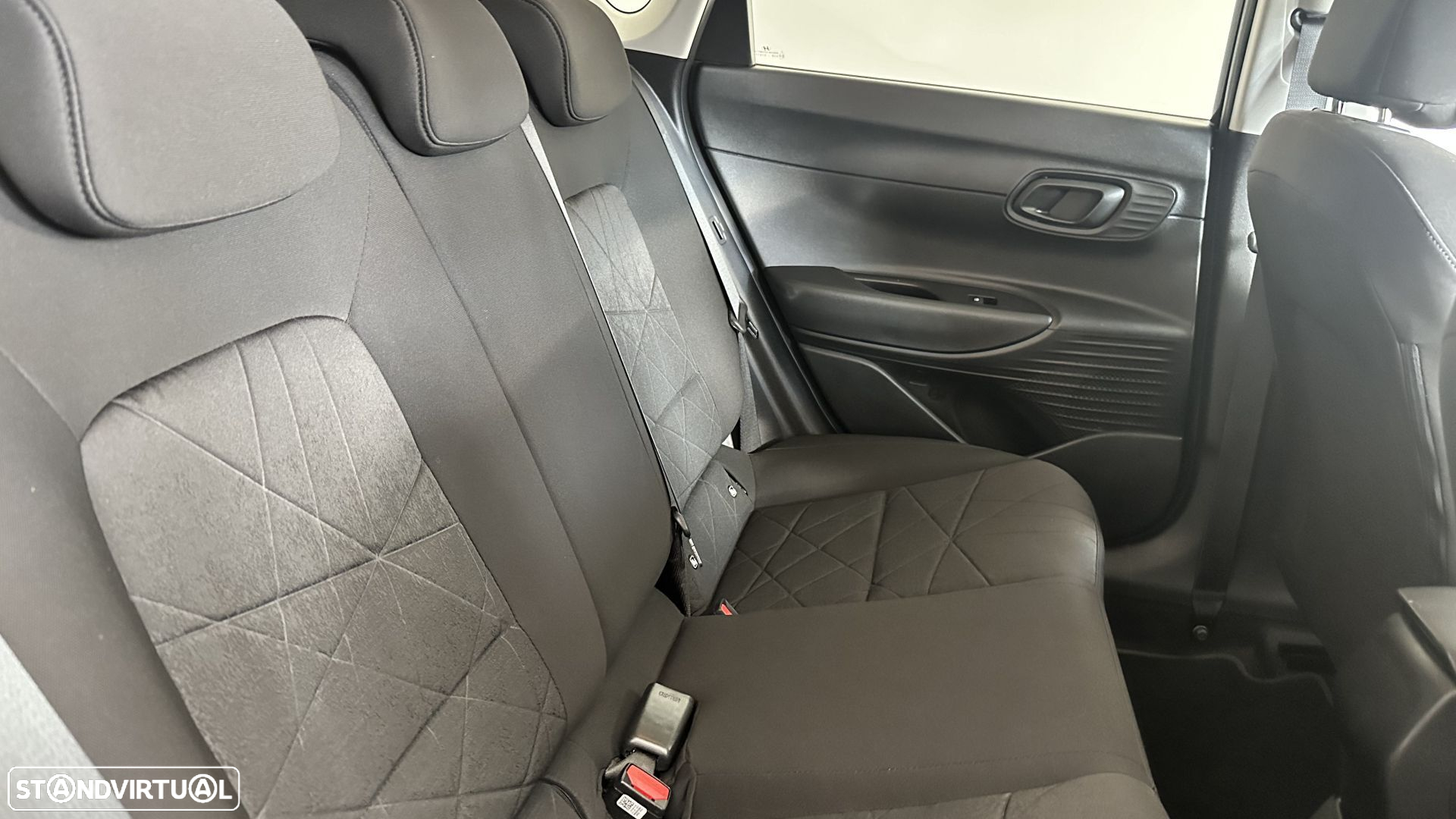 Hyundai Bayon 1.0 T-GDI Premium - 23